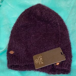 Calia by Carrie Underwood beanie